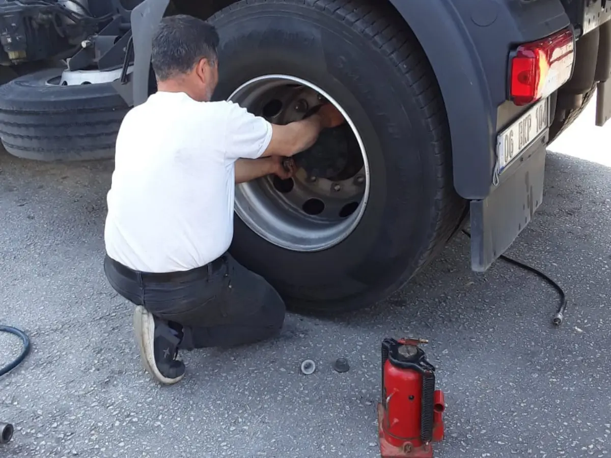 Bozkır Oto Lastikçi